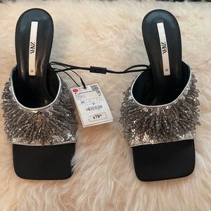 Zara Mules NYE Size 39, US 8 NWT Rubber sole Silver sequin and beading, AIRFIT